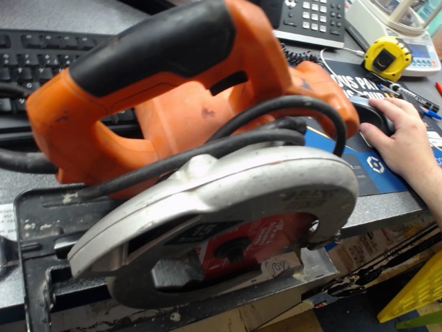 Corded circulasw saw