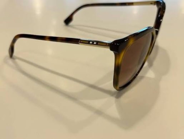 Lunette burberry femme