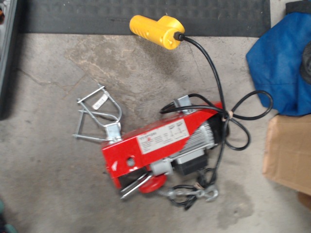 Mini lectric winch used