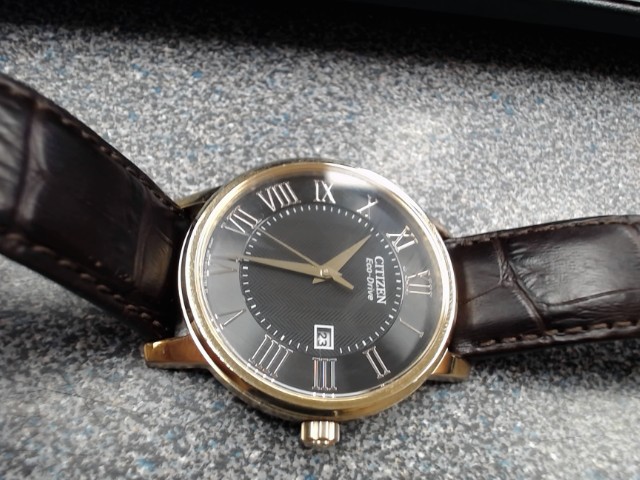 Montre citizen eco drive leather band