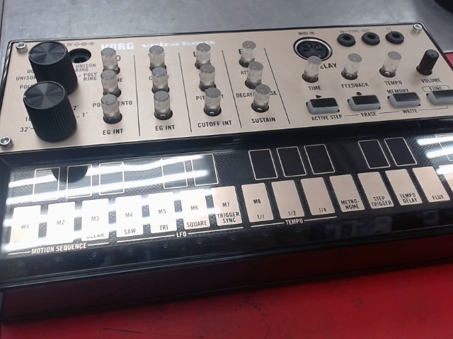 Analogue looper korg a battery ou cable