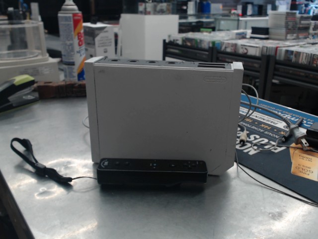 Nintendo wii +cable &sensor bar +acc