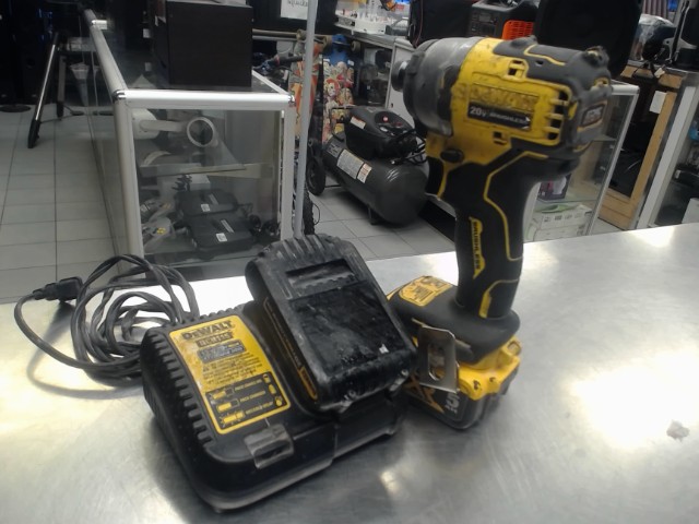 Impact dewalt + batt 20v  +charg