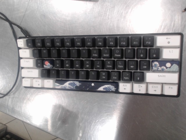 Clavier mecanique noir avec custom keys