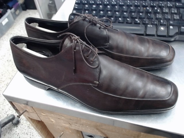 Dress shoes prada brun size 8