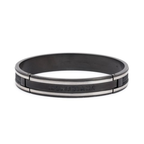 Stainless steel hinged bangle
