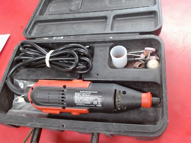 Outil rotatif +case