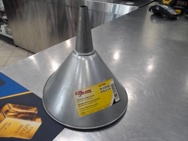 Entenoir pour liquide