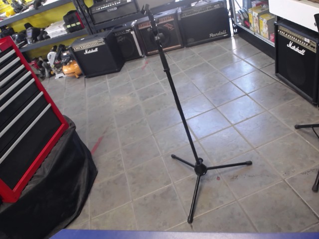 Pied de microphone