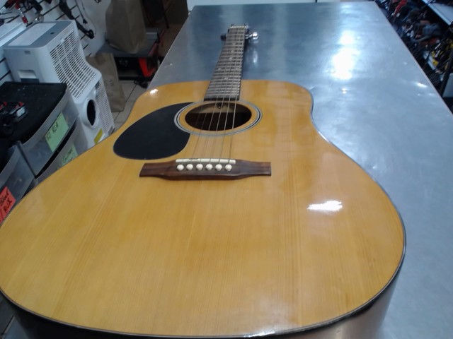 Guitare accoustique