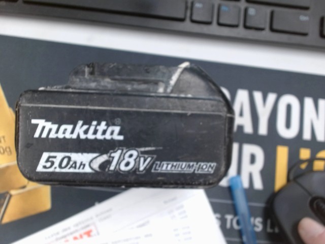 Batterie makita 18v 5.0ah