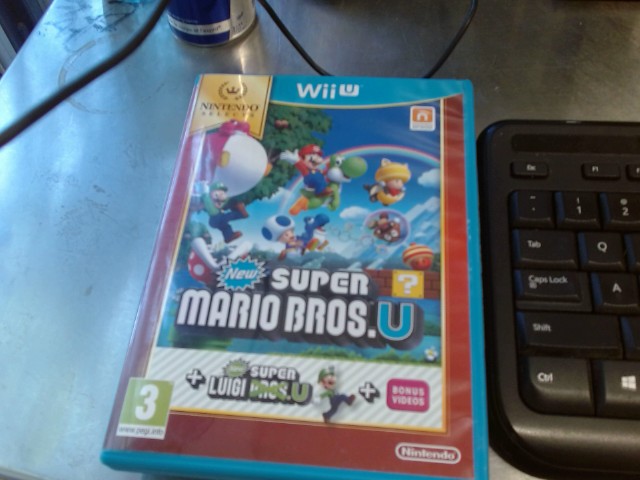 Super mario bros.u