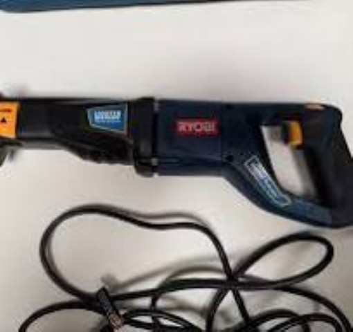 Scie ryobi