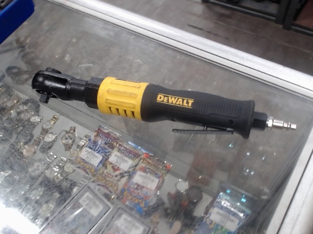 Torque wrench pneumatique