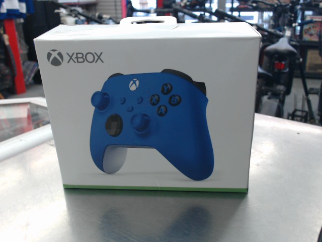 Manette de xbox one series bleue av boit