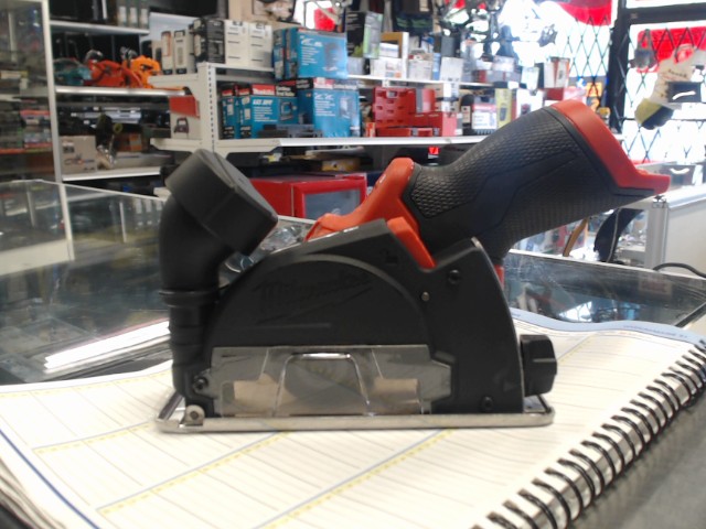 Milwaukee cut off tool neuf