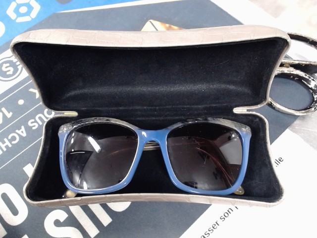 Lunette soleil femme mauve