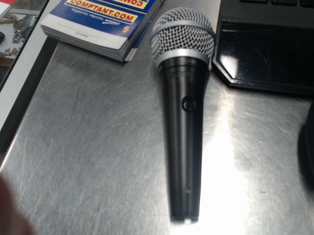 Microphone shure pga48