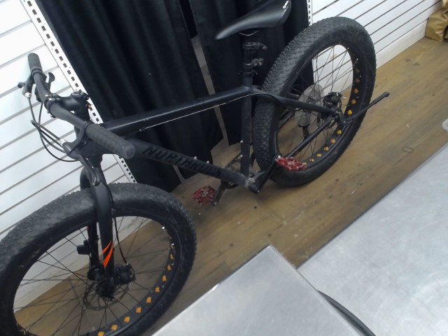 Velo montagne fat bike