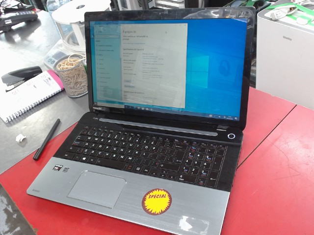 Laptop amd a10-5750m+12goram+1tb+charger