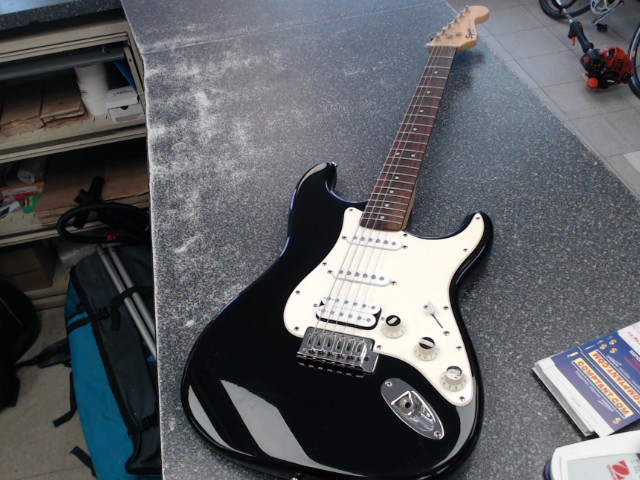 Guitar electric bullet start