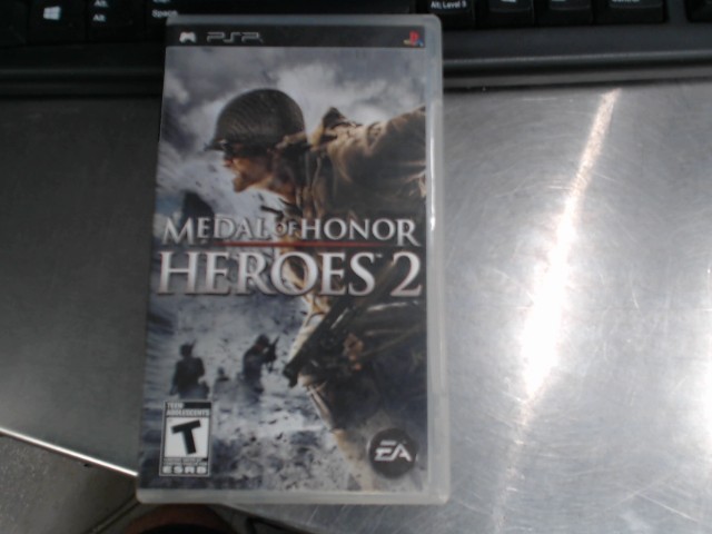 Medal of honor heros 2 psp cib