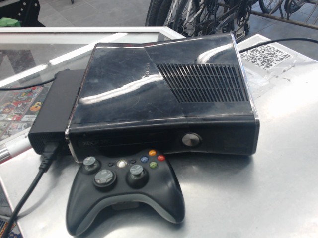 Console xbox 360 s 225go