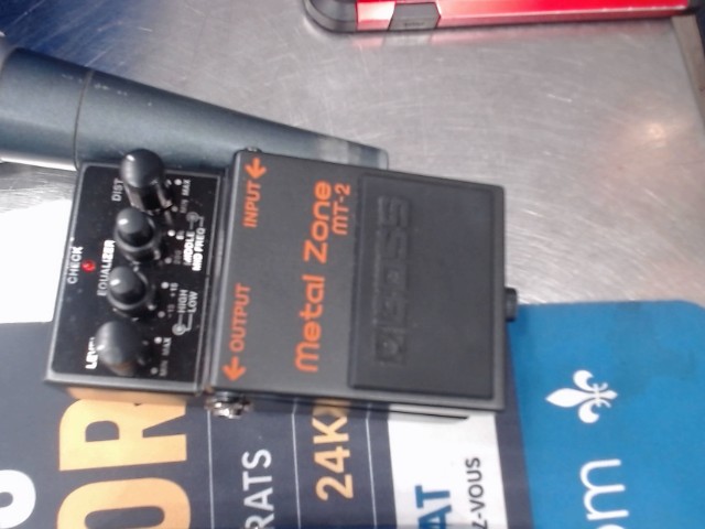 Pedale d'effet metal zone