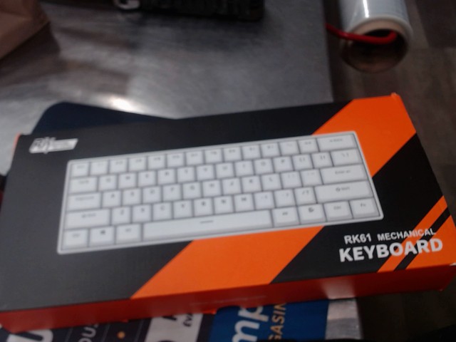 Clavier mechanique en bo