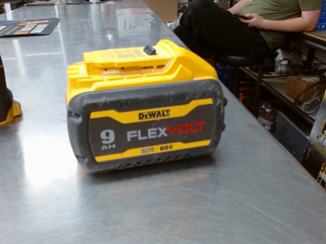 Batterie dewalt 9ah flexvolt 2025