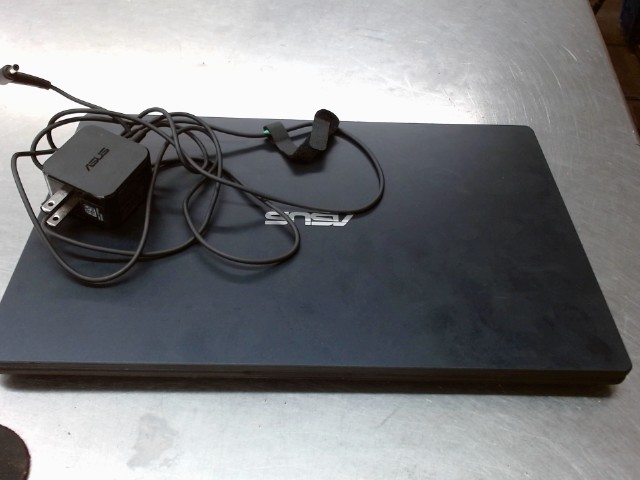 Portable asus avec chargeur