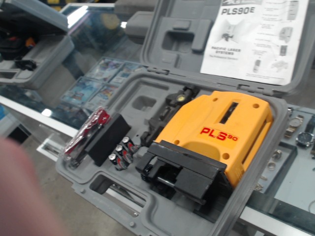 Laser pls 90 avec bo�te