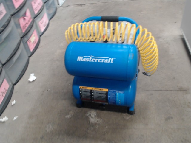 Mastercraft compresseur 5 gal