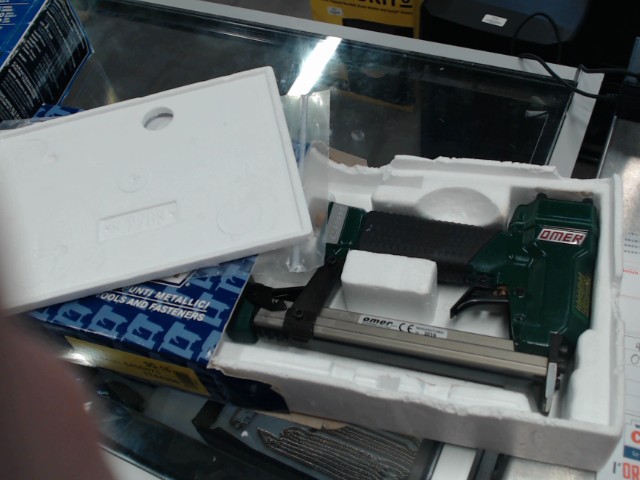 Omer staple gun