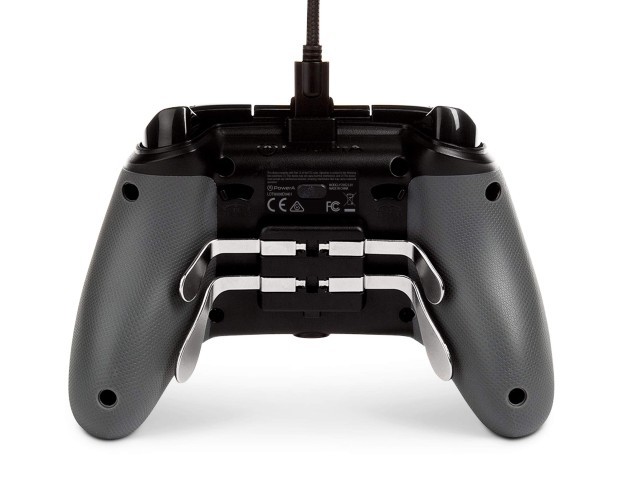 Manette pro dans caisse