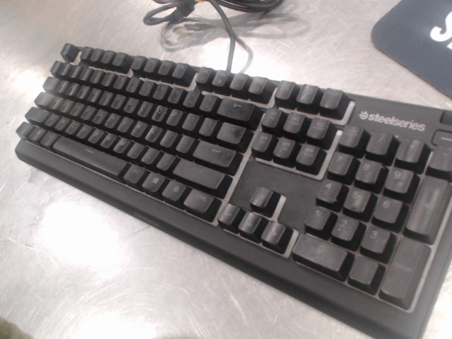 Clavier gaming apex 3