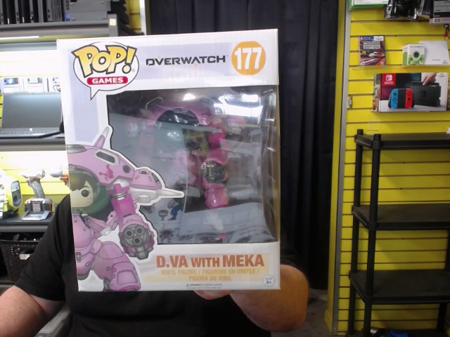 Figurine pop d.va with meka