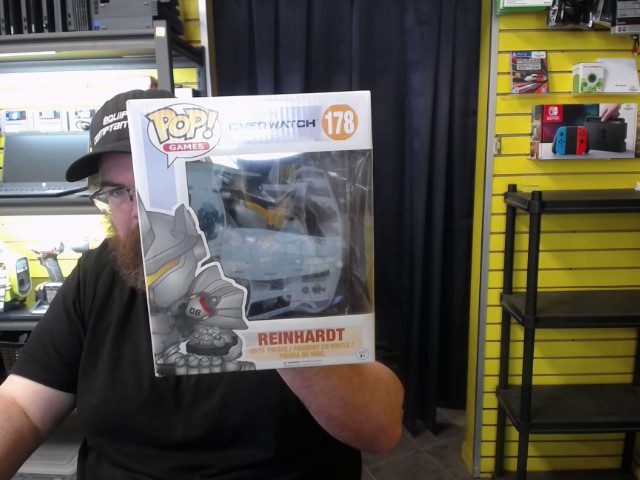 Figurine pop overwatch reinhardt