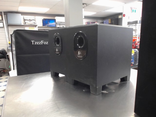 Duo logitech wired speaker