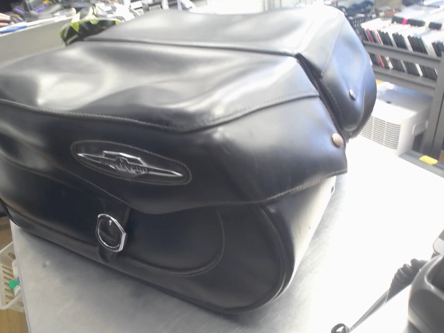 Sac moto cuir paire boulevard suzuki