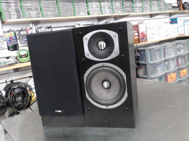 Paire speaker