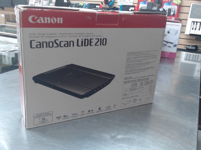 Canoscan lide 210 + boite