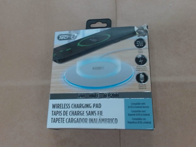 Wireless charging pad new/neuf