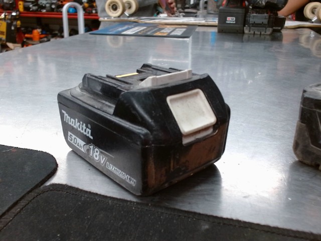 Batterie 5ah makita peinturer