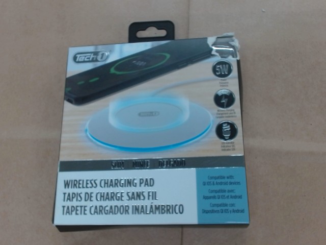 Wireless charging pad new/neuf