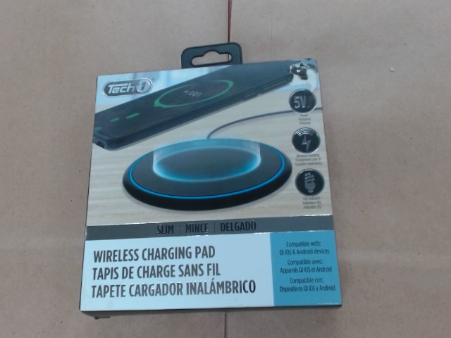 Wireless charging pad new/neuf