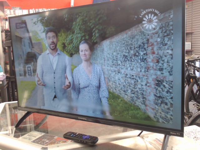 T�l�vision 32inch roku in box neuve
