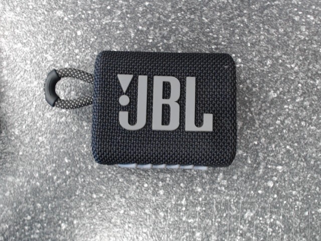 Speaker bluetooth