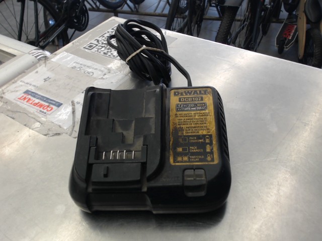 Chargeur a batterie 12v/20v max