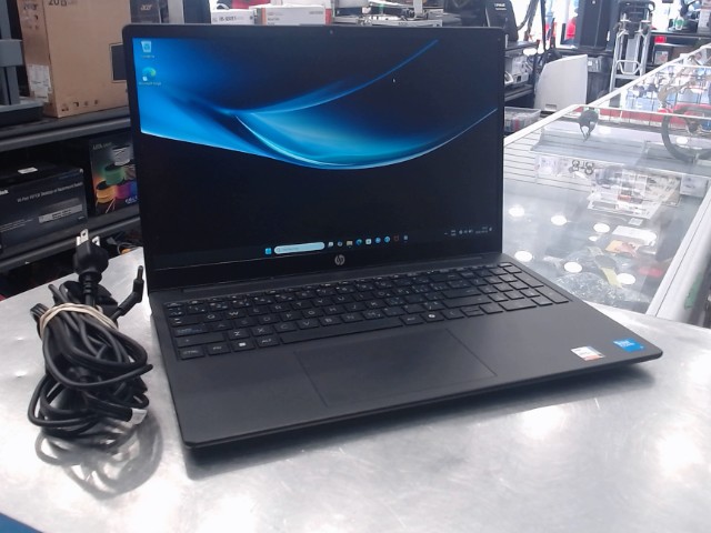 Intel 5 120u 1.4ghz/16goram/512ssd + ac